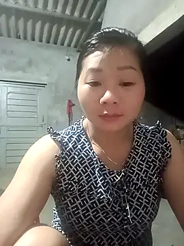 vangkt-cute online show from April 11, 2026, 10:13 pm