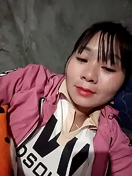 vangkt-cute online show from February 5, 2026, 1:18 pm