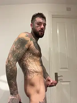 magicmichaell online show from November 18, 2025, 4:10 pm