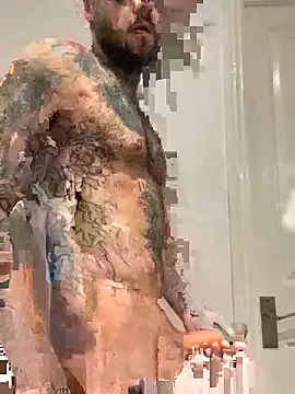 Snapshot of magicmichaell chatting on November 14, 2025, 8:51 am magicmichaell online show from November 14, 2025, 8:51 am