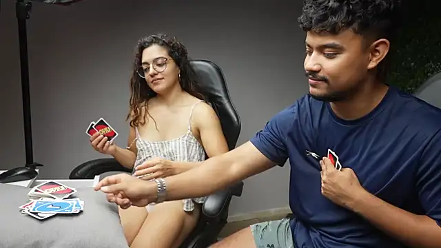 crimson heart1 online show from January 11, 2026, 2:02 pm