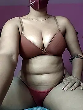 Snapshot of Your_babex chatting on December 5, 2025, 7:45 pm Your babex online show from December 5, 2025, 7:45 pm