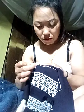 Snapshot of mi_ka_mi chatting on February 24, 2026, 1:56 pm mi ka mi online show from February 24, 2026, 1:56 pm