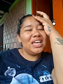 Snapshot of Sarahy- chatting on July 23, 2026, 3:41 pm Sarahy- online show from July 23, 2026, 3:41 pm