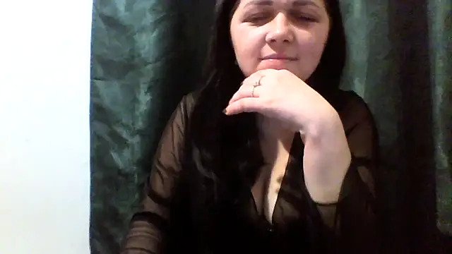 Vitalina282128 online show from February 13, 2026, 2:11 am