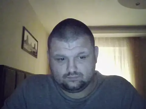 Snapshot of cyrex_monster chatting on November 30, 2025, 9:26 pm cyrex monster online show from November 30, 2025, 9:26 pm