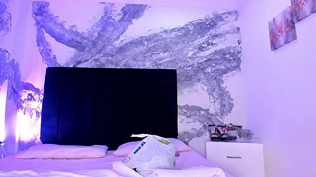 lilithDraven  online show from February 17, 2026, 3:59 am