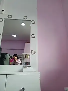 ViolettaWalton1 online show from February 11, 2026, 3:23 pm