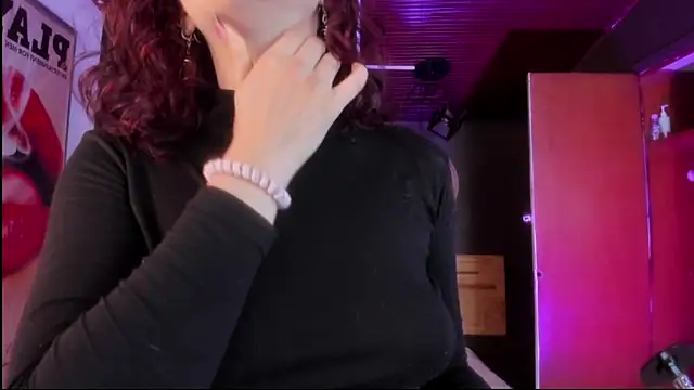 Velvet Dreamss online show from February 23, 2026, 11:44 am