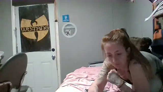 sexxxilexxxi44 online show from February 12, 2026, 1:11 pm