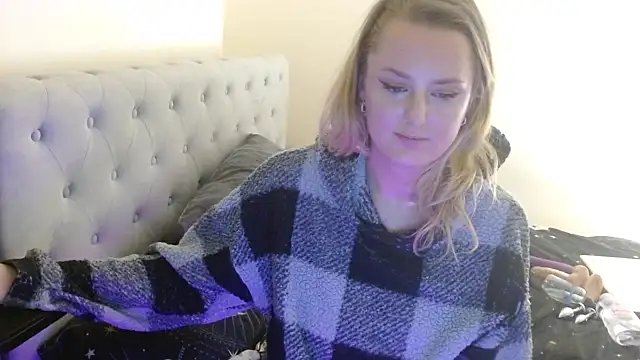 Tatted emi online show from February 10, 2026, 6:51 pm