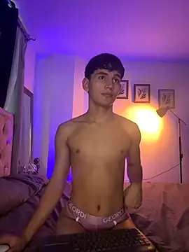 estebanperez 26 online show from December 2, 2025, 11:12 am