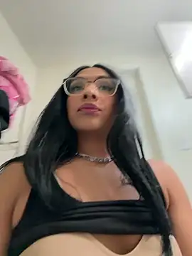 Snapshot of Ashleythelatina chatting on November 29, 2025, 10:32 pm Ashleythelatina online show from November 29, 2025, 10:32 pm