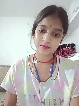 Snapshot of Mohnicute chatting on May 18, 2026, 8:57 pm Mohnicute online show from May 18, 2026, 8:57 pm
