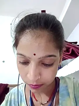 Snapshot of Mohnicute chatting on April 27, 2026, 6:50 pm Mohnicute online show from April 27, 2026, 6:50 pm