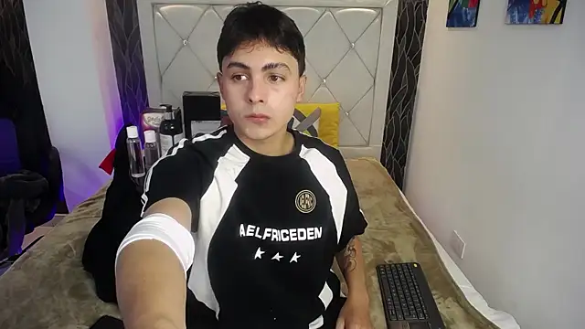 Samu FoXXX online show from January 13, 2026, 8:46 pm