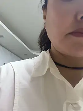 oo-shanshan online show from March 27, 2026, 10:49 am