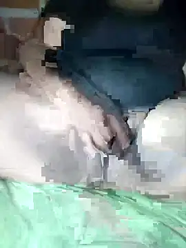 Snapshot of Antonii96 chatting on November 13, 2025, 3:32 am Antonii96 online show from November 13, 2025, 3:32 am