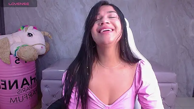 Violetta jhonson a online show from November 19, 2025, 4:01 am