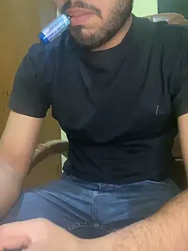 hotyyyyjonny online show from April 19, 2026, 5:30 am