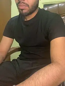 hotyyyyjonny online show from April 20, 2026, 2:47 am