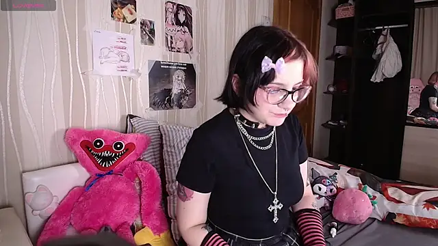 Snapshot of belokrys-nyan chatting on November 15, 2025, 3:05 pm belokrys-nyan online show from November 15, 2025, 3:05 pm