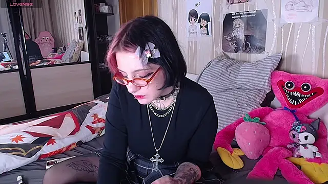 Snapshot of belokrys-nyan chatting on November 13, 2025, 3:49 pm belokrys-nyan online show from November 13, 2025, 3:49 pm