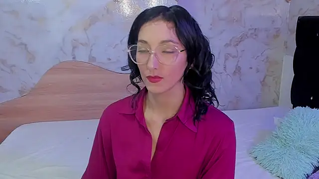 Snapshot of kirakay1 chatting on June 2, 2026, 1:11 pm kirakay1 online show from June 2, 2026, 1:11 pm