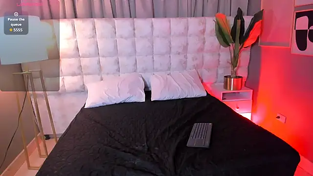 Atenea Velle online show from March 30, 2026, 1:45 pm