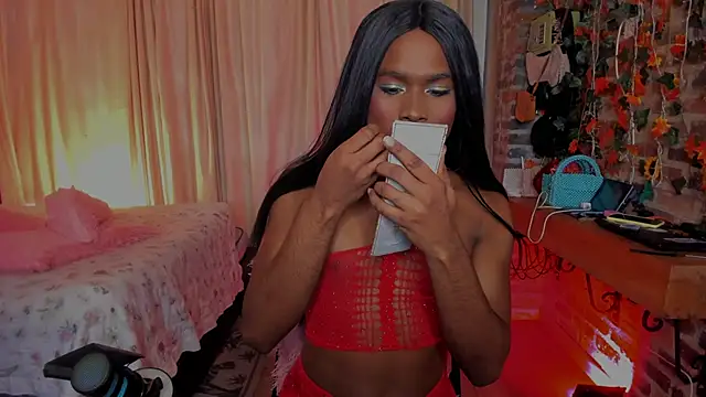 LaGoldenBitch online show from March 13, 2026, 12:54 pm