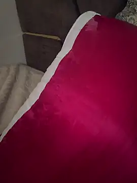 dalou3a22 online show from February 11, 2026, 1:33 pm