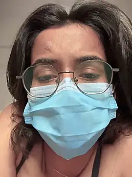 Snapshot of Hotrupali_19 chatting on February 18, 2026, 9:22 pm Hotrupali 19 online show from February 18, 2026, 9:22 pm