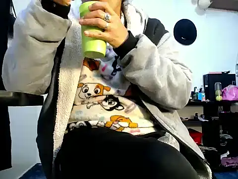 Tiff Dirty69 online show from January 7, 2026, 1:27 pm