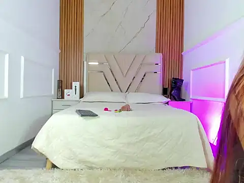 Abbyevaans online show from January 7, 2026, 7:52 pm