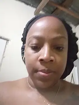 Snapshot of NayraMoon_ chatting on November 23, 2025, 3:11 pm NayraMoon online show from November 23, 2025, 3:11 pm