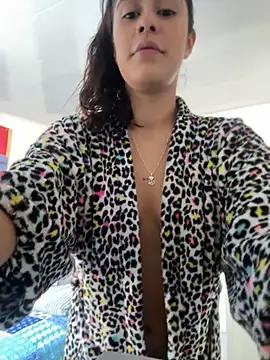 Snapshot of lucyrain_18 chatting on November 17, 2025, 2:10 pm lucyrain 18 online show from November 17, 2025, 2:10 pm