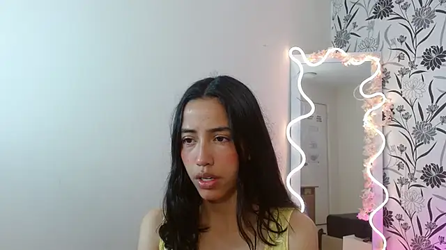 Joselyn tay online show from December 18, 2025, 11:47 am