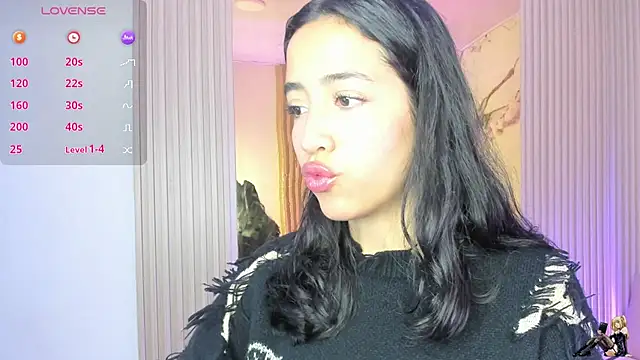Snapshot of Joselyn_tay chatting on June 5, 2026, 12:00 pm Joselyn tay online show from June 5, 2026, 12:00 pm