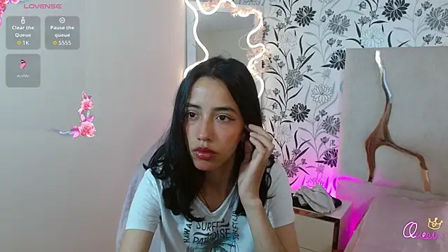 Joselyn tay online show from December 17, 2025, 11:59 am