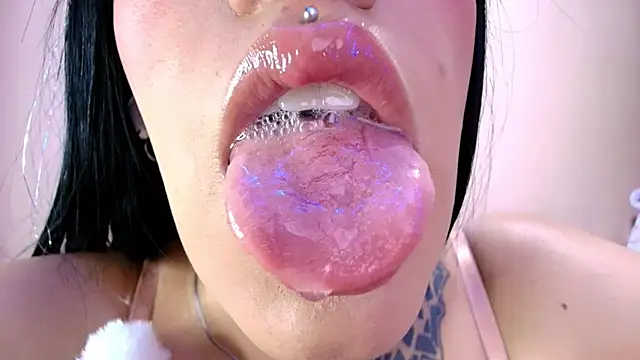 catte jensen online show from April 2, 2026, 4:30 am