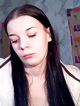 JhonSHelBy7LuNa online show from March 4, 2026, 12:13 pm