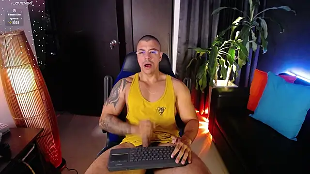 Zed ferrer online show from February 24, 2026, 10:16 am