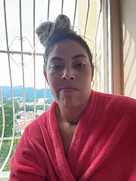 Snapshot of Anna_Bitch_Disgusting chatting on December 4, 2025, 7:24 pm Anna Bitch Disgusting online show from December 4, 2025, 7:24 pm