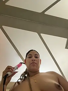 Snapshot of Anna_Bitch_Disgusting chatting on November 29, 2025, 2:34 am Anna Bitch Disgusting online show from November 29, 2025, 2:34 am