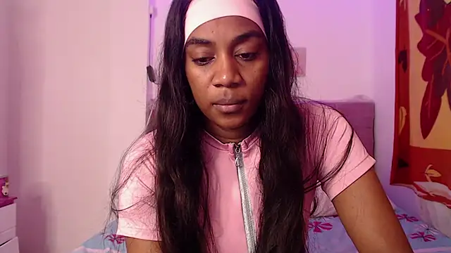 AishaOwens online show from February 13, 2026, 8:31 pm