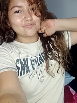 Snapshot of Alixx_01 chatting on November 23, 2025, 11:26 pm Alixx 01 online show from November 23, 2025, 11:26 pm