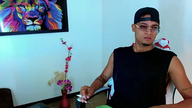 Snapshot of Isaacas_ chatting on November 12, 2025, 11:58 am Isaacas online show from November 12, 2025, 11:58 am