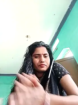 Pushpa hotty online show from April 4, 2026, 4:30 am