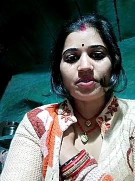 Hot kamla online show from February 6, 2026, 10:50 pm