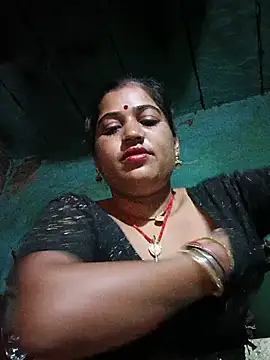 Snapshot of Hot_kamla chatting on July 12, 2026, 11:38 pm Hot kamla online show from July 12, 2026, 11:38 pm
